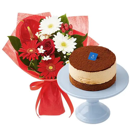 Seasonal Splendor Cake and Blooms